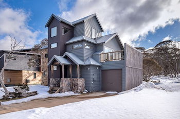 Alyeska - Tourism Adelaide 6