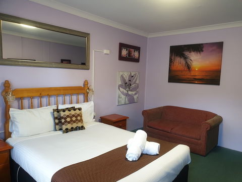 Valley View Motel - Tourism Adelaide 4