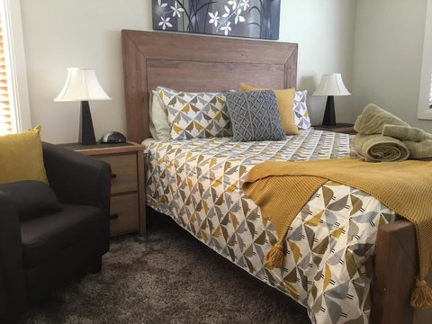 Girraween House - Tourism Adelaide 4