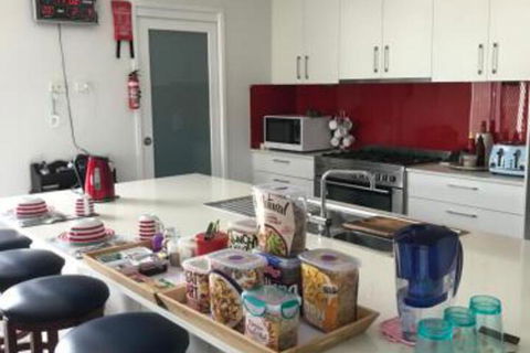 M & Ts Waterfront Bed & Breakfast - Tourism Adelaide 3