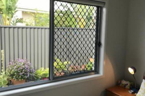 M & Ts Waterfront Bed & Breakfast - Tourism Adelaide 4