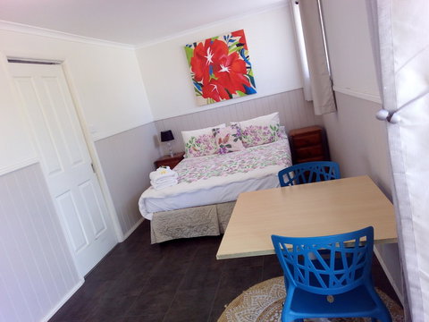 Silver Wattle Caravan Park - Tourism Adelaide 1