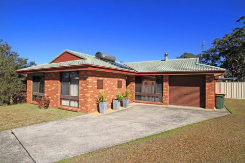 Relax & Unwind In Badgee - Tourism Adelaide 1