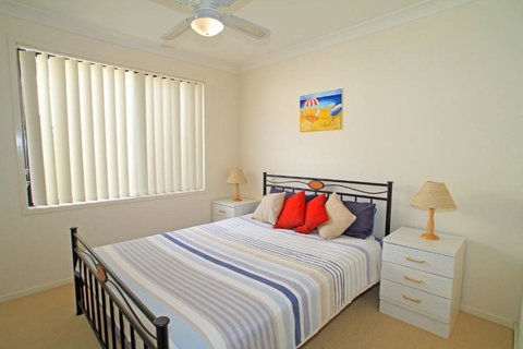 Waterfront Getaway In Sussex - Tourism Adelaide 6