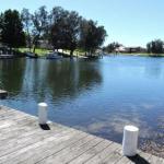 Waterfront Getaway In Sussex - Tourism Adelaide 0