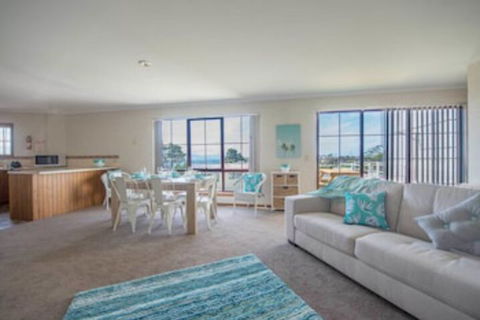 Astro Place - Tourism Adelaide 0