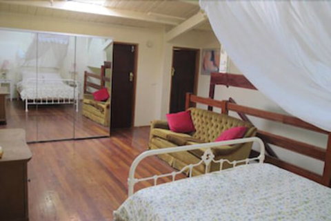 MONIKA, 1BDR Collingwood Apartment - Tourism Adelaide 5