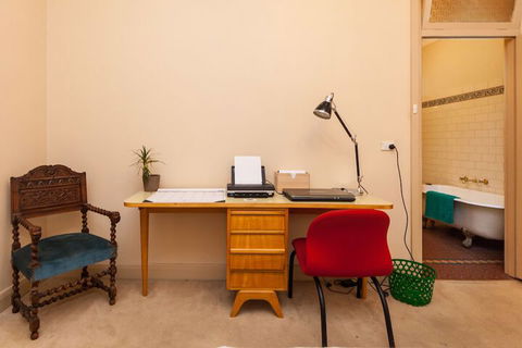 MADELINE, 1BDR Fitzroy Apartment - Tourism Adelaide 1