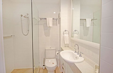 Coolum Baywatch Luxury Style Penthouse Linen Included WIFI 500 Bond - Tourism Adelaide 6