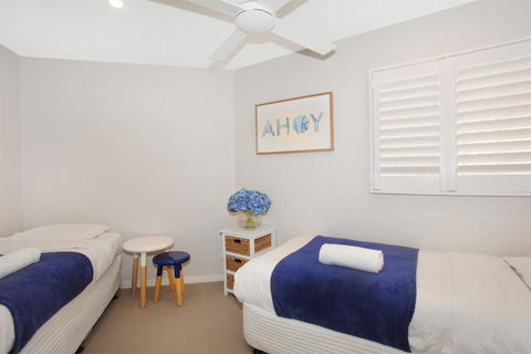 Coolum Baywatch Luxury Style Penthouse Linen Included WIFI 500 Bond - Tourism Adelaide 1