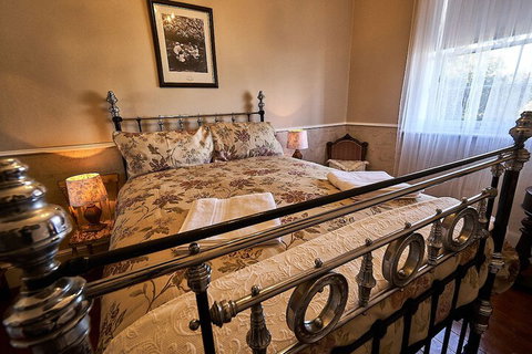 The Old Victoria - Tourism Adelaide 7