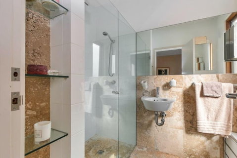 Contemporary Townhouse In Adelaide City - Tourism Adelaide 4