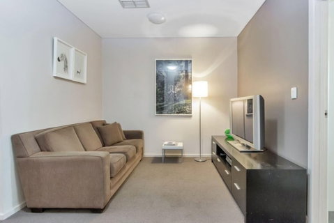 Contemporary Townhouse In Adelaide City - Tourism Adelaide 5