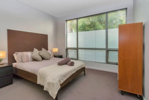 Contemporary Townhouse In Adelaide City - Tourism Adelaide 2