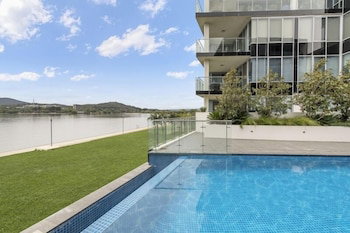 Accommodate Canberra - Lakefront - Tourism Adelaide 4