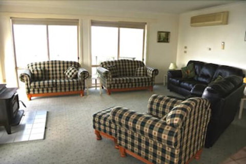 Buckland Valley Views - Tourism Adelaide 7