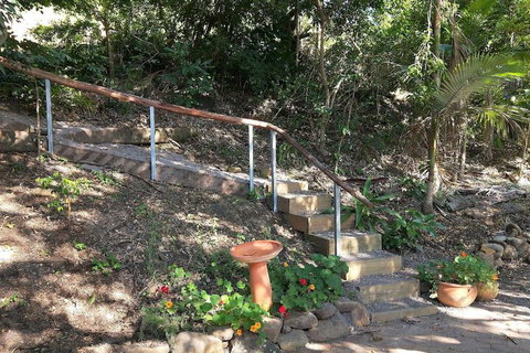 Maleny Coastal Views Retreat - Tourism Adelaide 1