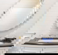 Grandview Accommodation - The Flaxley Apartments - Tourism Adelaide