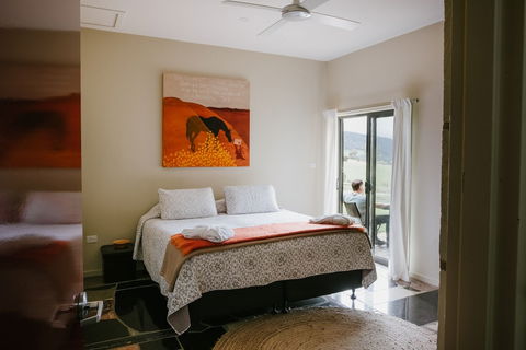 Spring Spur Stay - Tourism Adelaide 2