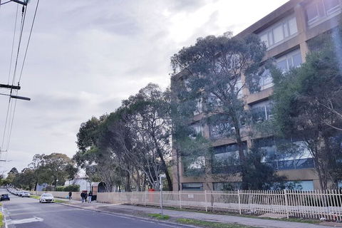 Clayton Apartment - Tourism Adelaide 4