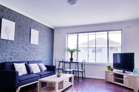 Clayton Apartment - Tourism Adelaide 0
