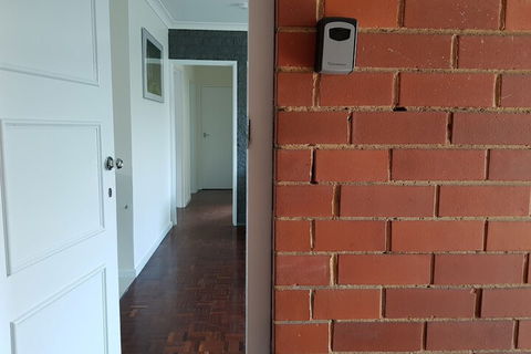 Clayton Apartment - Tourism Adelaide 1