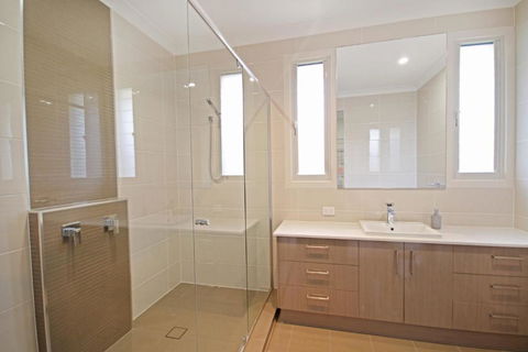 59 Banksia Avenue Coolum Beach Pet Friendly Linen Included 500 BOND - Tourism Adelaide 4