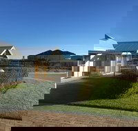 Golf and Beach Retreat - Tourism Adelaide