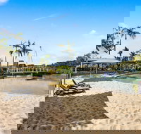 Resort Style 2 Bdrm in Homebush with Bay View - Tourism Adelaide