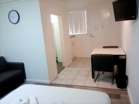Appin Village Motel - Tourism Adelaide 4