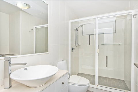 Deep Blue 20 - Tourism Adelaide 6