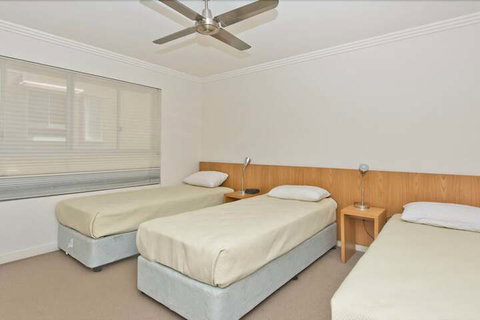 Deep Blue 20 - Tourism Adelaide 2