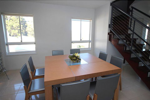 Deep Blue 14 - Tourism Adelaide 3