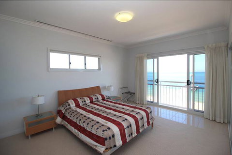 Deep Blue 14 - Tourism Adelaide 4