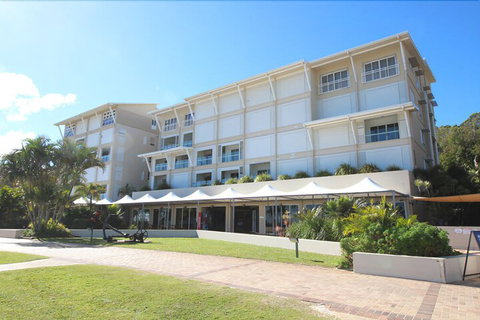 Deep Blue 14 - Tourism Adelaide 0