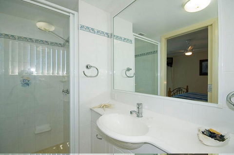 Mirage Unit 602 6 10 Manning Street - Tourism Adelaide 4