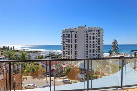 Unit 8 Bronte Of Coolum 8 12 Coolum Terrace Coolum Beach 500 Bond LINEN INCLUDED WIFI - Tourism Adelaide 1