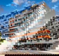 Stylish Apartment near Airport  Station - Tourism Adelaide