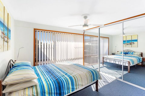 Campbell Avenue 28 - Tourism Adelaide 4