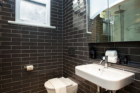 Urban Rest The Miller - Tourism Adelaide 4