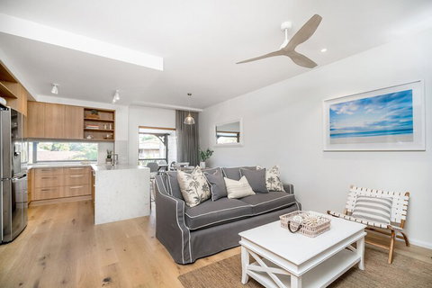 A PERFECT STAY - Luxe & Bloom - Tourism Adelaide 1