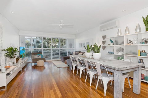 COASTAL CHIC At CASUARINA - Tourism Adelaide 5