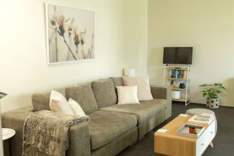 Two Bedroom Gem Short Drive To MONA - Tourism Adelaide 0