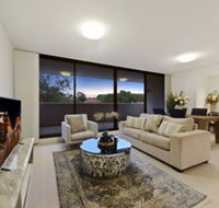 HomeHotel Spacious Luxury Apt Next to Shopping - Tourism Adelaide