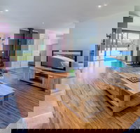 Loch Retreat 550m TO Town - Tourism Adelaide