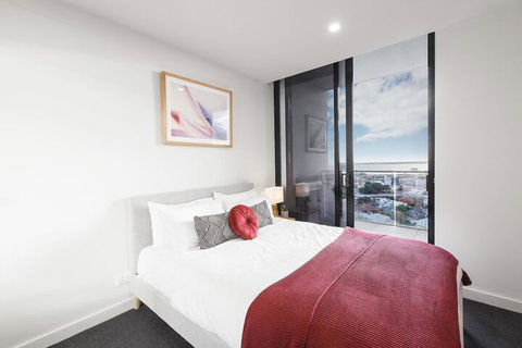 Ocean Views St Kilda Apartment By Ready Set Host - Tourism Adelaide 5