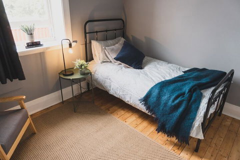 Royal Derby Hotel - Tourism Adelaide 2