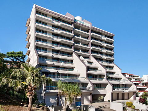 Border Terrace Unit 13 Large Apartment Walk To Beaches & Clubs - Tourism Adelaide 4