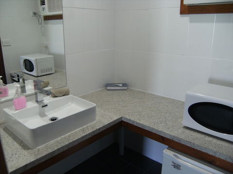 Regency Court Motel - Tourism Adelaide 5