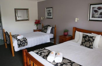Riverside Motel - Tourism Adelaide 4